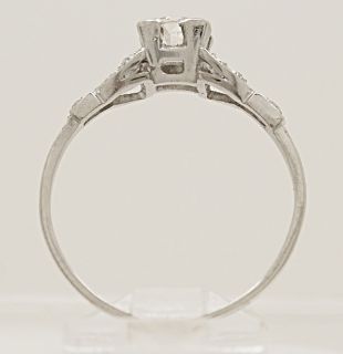 Antique Platinum Diamond Art Deco Engagement Ring J33415