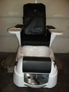 Deluxe 1 Whale Pedicure Spa Chair Good Used Condition