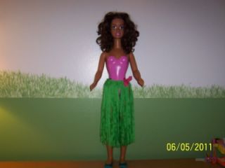 There is a grass skirt also, from My Little Pony, it fits the doll too