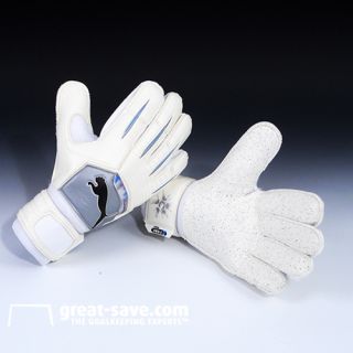 Puma Fingersave Goalkeeper Gloves White Silver Sky Blue