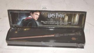 Noble Collection NN1910 Harry Potter Illuminating Wand