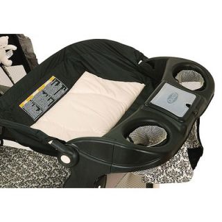 Graco Pack n Play Playard with Bassinet, Mobile and Electronics in