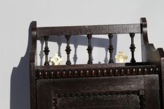 1890s Victorian, Walnut Hanging Medicine Cabinet