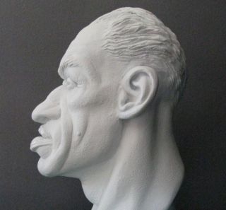 This is an ultra rare resin portrait bust of Rondo Hatton   a piece so