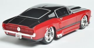 Maisto R/C 124 1967 Ford Mustang   Colors / Mhz May Vary