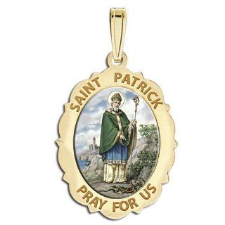 Saint Patrick Medal Scallopped OVAL Color    3/4 inch x 1 inch in