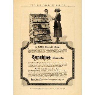 1918 Ad Loose Wiles Sunshine Biscuits Woman at Grocery