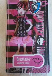 DRACULAURA~ Monster High Fashion Pack Dress Outfit Shoes Hat Jewelry