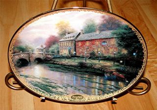  Issue In The Thomas Kinkades Lamplight Village Plate Collection