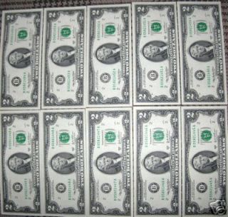  UNCIRCULATED 2003A 2 2 TWO DOLLAR BILLS IN SERIAL ORDER A GREAT GIFT