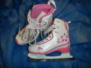 CCM Jamie Girl Pink Ice Figure Skates Girl Youth 1