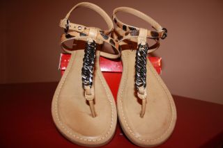 Guess Sandal ORG Retail 80 00 Great with Shorts or Jeans