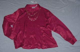Joanna Silky Red Blouse w Necklace PXL