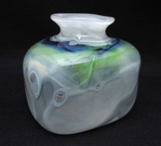 Signed John Walsh 87 Australian Studio Hand Made Art Glass Vase Jam Factory  