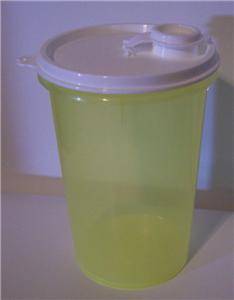 Tupperware Juice Container Handolier 36 oz Yellow White  