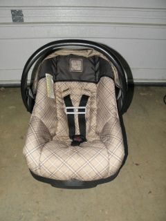 Dorel Juvenile Group Infant Car Seat Carrier