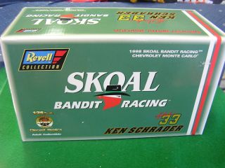 NIB Ken Schrader 1 24 Skoal Bandit Racing 33 Stock Car