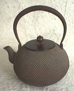 Large Japanese Cast Iron Kettle Bronze Cover 19th Centy