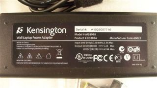 Kensington M01098 K38074 Laptop Universal AC Power Adapter w 9 Tips