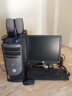 Computer System Tower Monitor Keyboard Speakers XP Home 1GB