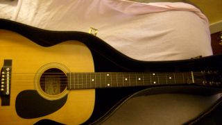 Aria 9032 Serial 0067 Vintage Folk Guitar in Great Condition