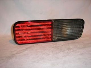 LAND ROVER DISCOVERY 2 II 03 04 REAR BUMPER TAIL LAMP LIGHT RIGHT RH