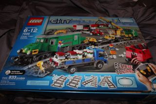 Lego City Cargo Train Deluxe 7898 w Mini Figures Legos