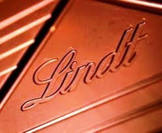 French Favorite Lindt Maxi Plaisir Chocolate Noisette Almond or
