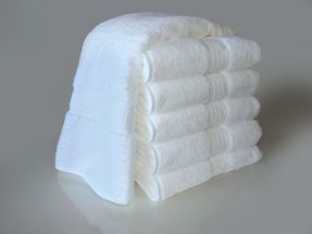 Luxury Hotel 100 Giza Egyptian Cotton Bath Towels Set of 4 White