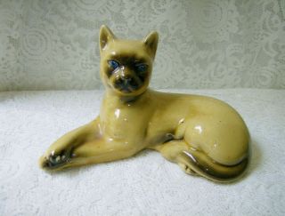Siamese Cat Figurine Made in Brazil Laying Kitty Kitten Tan Brown