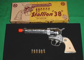 Vintage Western Cowboy Nichols Stallion 38 Toy Cap Gun w/ Original Box