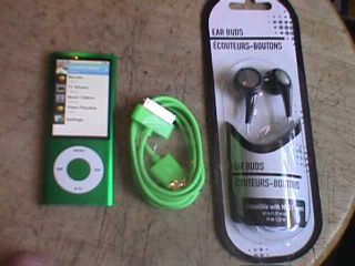 Apple iPod Nano 5th Generation Green 8 GB Bundle