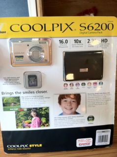 Nikon Coolpix S6200 Pack Brand New Includes Memory Card