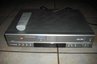 Samsung V2000 DVD Player VCR Combo