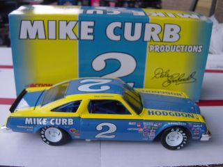 1980 Dale Earnhardt 2 Mike Curb Olds Clear Window Car