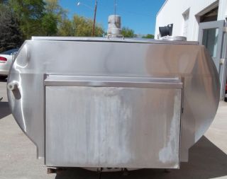 Mueller 700 Gallon M50136 Stainless Steel Bulk Milk Tank
