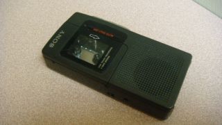 Sony Micro Cassette Recorder Built in Microphone Microtape Recorder M