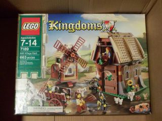 LEGO Mill Village Raid Castle 7189 6 minifigures mini figs figures