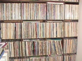 Appx 1,000 Vinyl Record Albums LPs Used LOT Variety