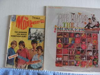 MONKEES 1967 LP VINYL RECORD & 1967 DELL MONKEES COMIC BOOK No. 1