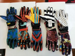 NEW 2013 Burton Spectre Gloves