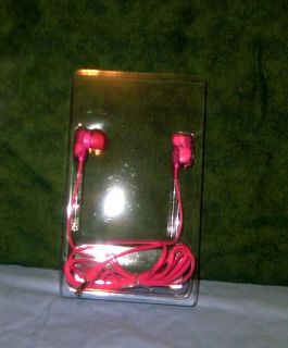 Barbie Pink Fashion Earbuds   Brand New Compatible w/ ipod/iphone/ip
