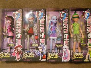 NEW MONSTER HIGH SCARIS CITY DRACULAURA DEUCE ABBEY & GHOULIA 2ND