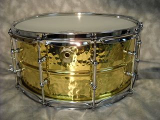 LUDWIG HAND HAMMERED BRASS 6 1/2 X 14 SNARE WITH CASE