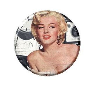 Cute Marilyn Monroe Camera Image PICK Necklace Mirror Button Magnet