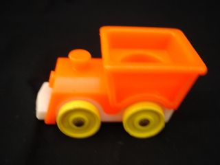 VINTAGE FISHER PRICE LITTLE PEOPLE NURSERY RIDE ON RED TRAIN TOY