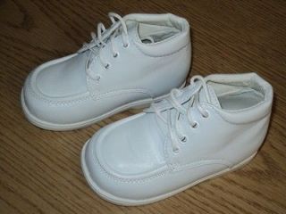 Baby Boy White Leather Christening Baptism shoes/ Size 4
