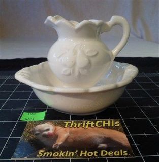 ThriftCHI ~ Mini Pitcher and Basin Ceramic Cream & Sugar Set   Maker
