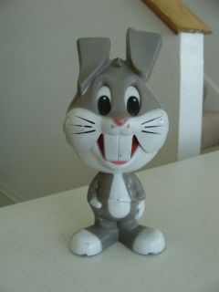 VINTAGE TALKING BUGS BUNNY BY MATTEL 1976 PULL STRING