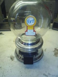 OLD FORD GUMBALL MACHINE NICE FREE GUMBALLS